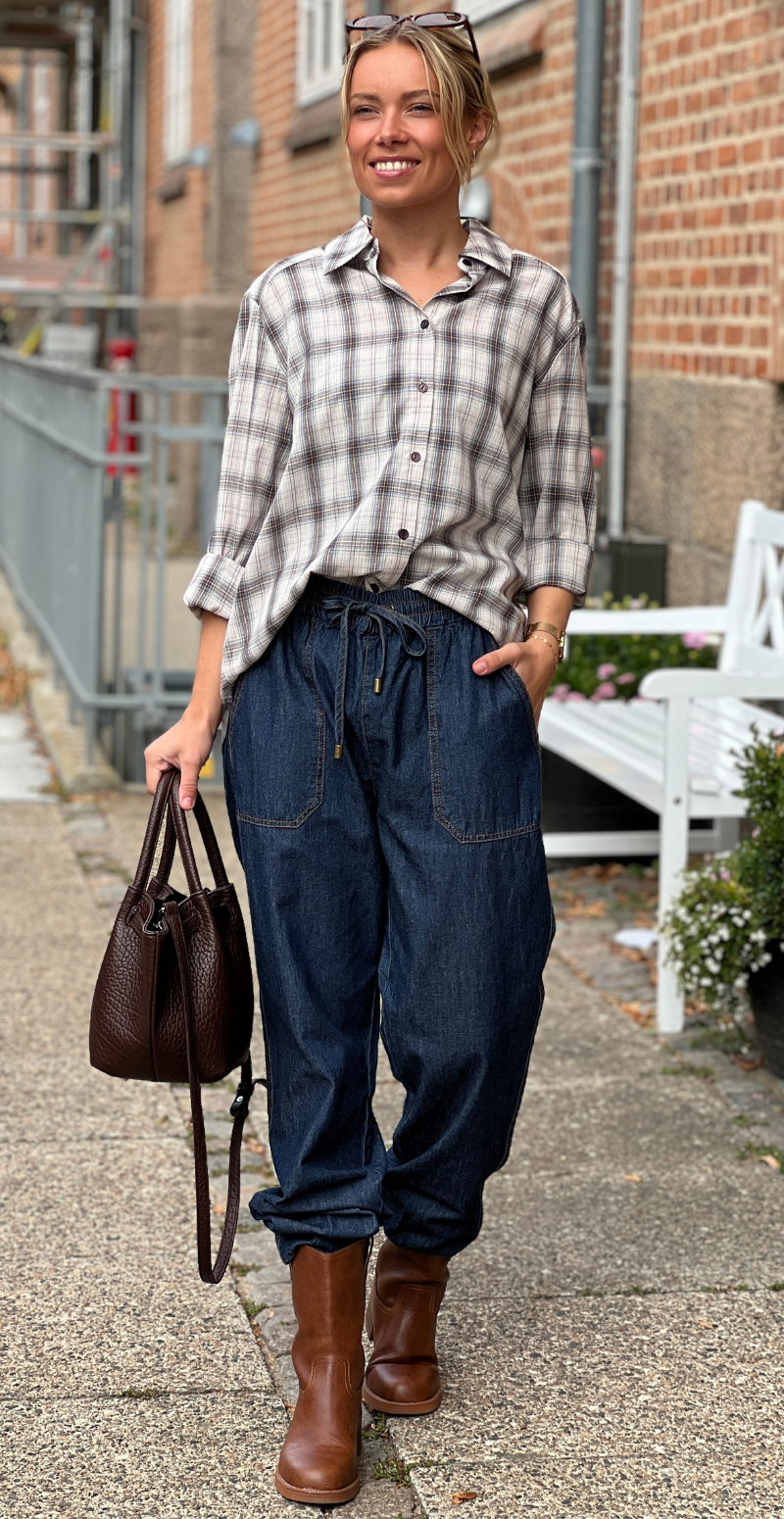 Nerissa skjorte med tern og lange ærmer moonbeam w. chambray blue Freequent