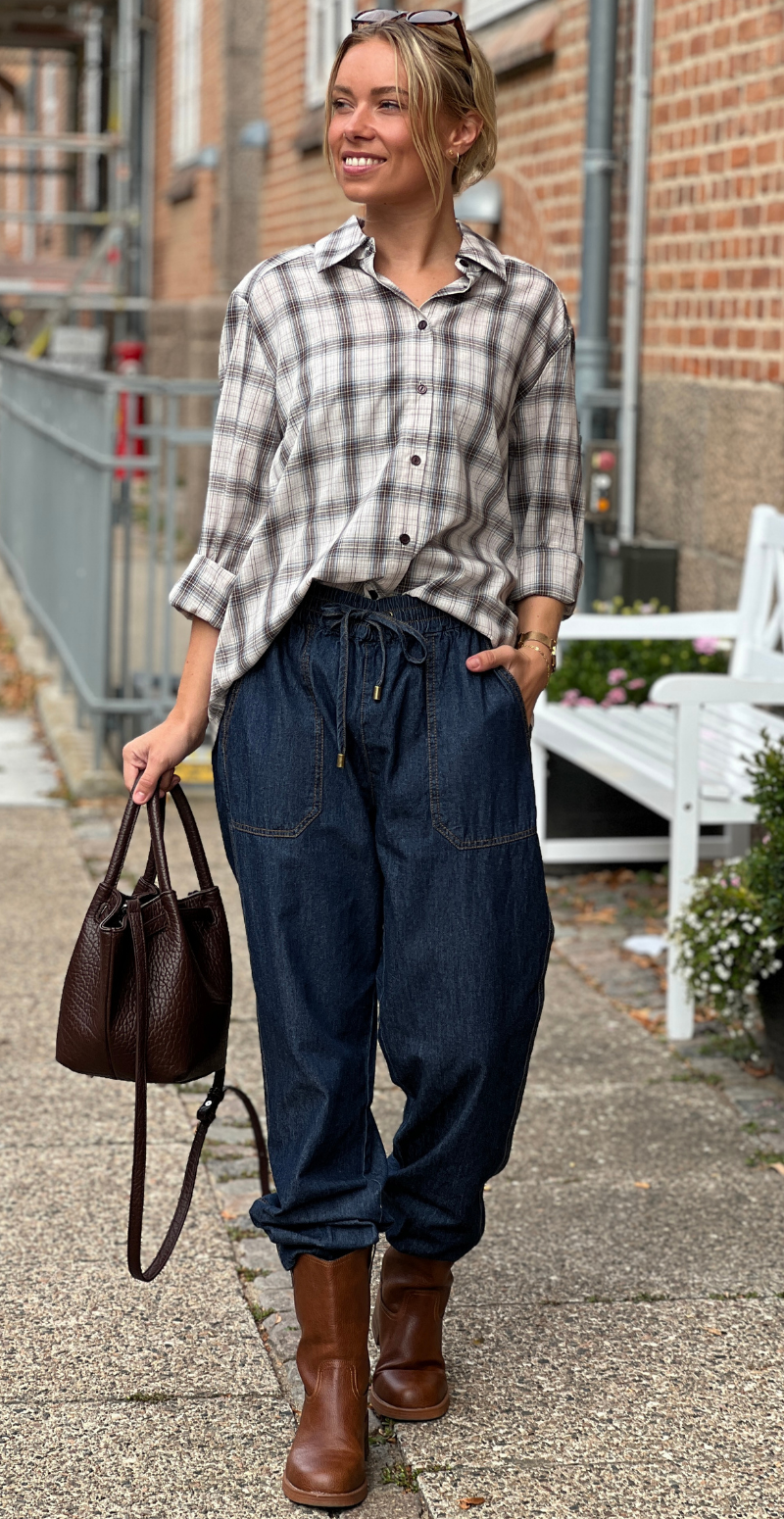 Nerissa skjorte med tern og lange ærmer moonbeam w. chambray blue Freequent