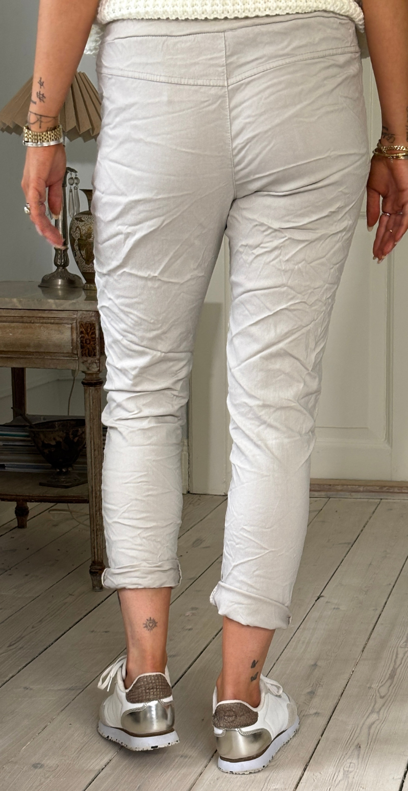 Nora luksus bukser beige LikeLondon