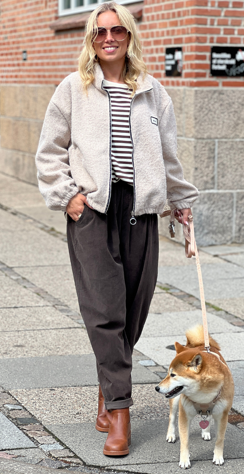 Bonnie kort bomberjakke beige LikeLondon
