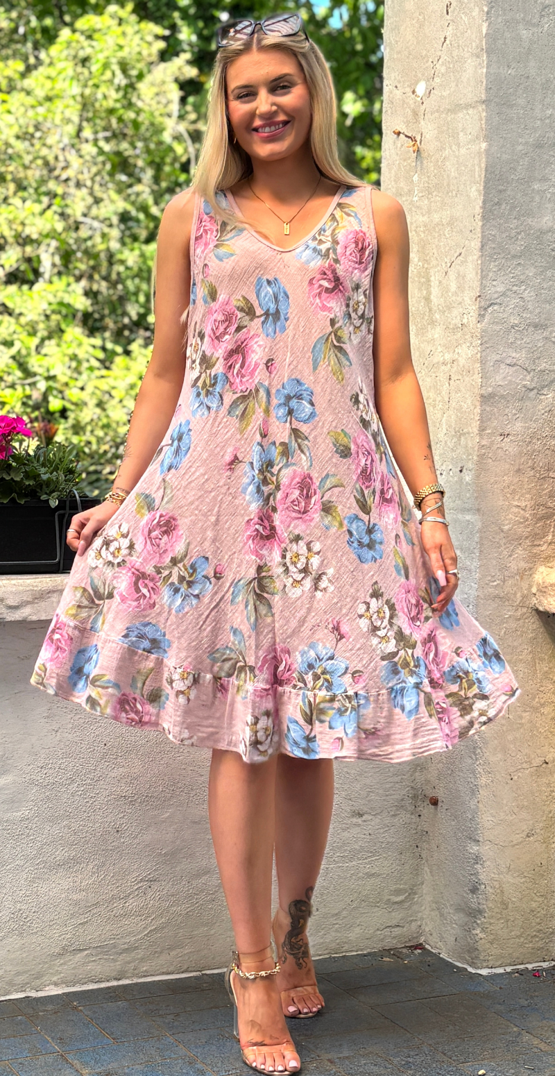 Iben kjole med blomsterprint og peplum rosa LikeLondon