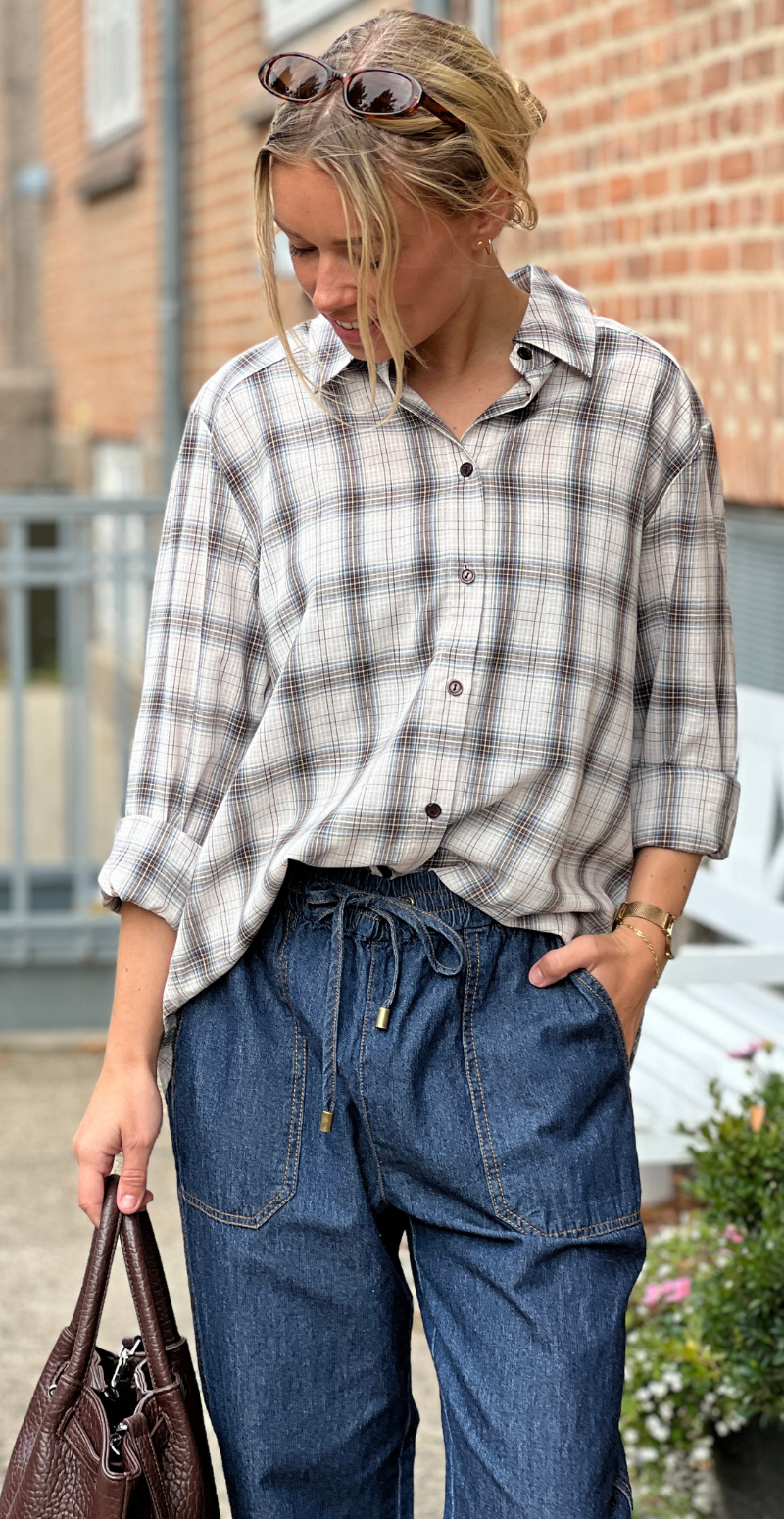 Nerissa skjorte med tern og lange ærmer moonbeam w. chambray blue Freequent
