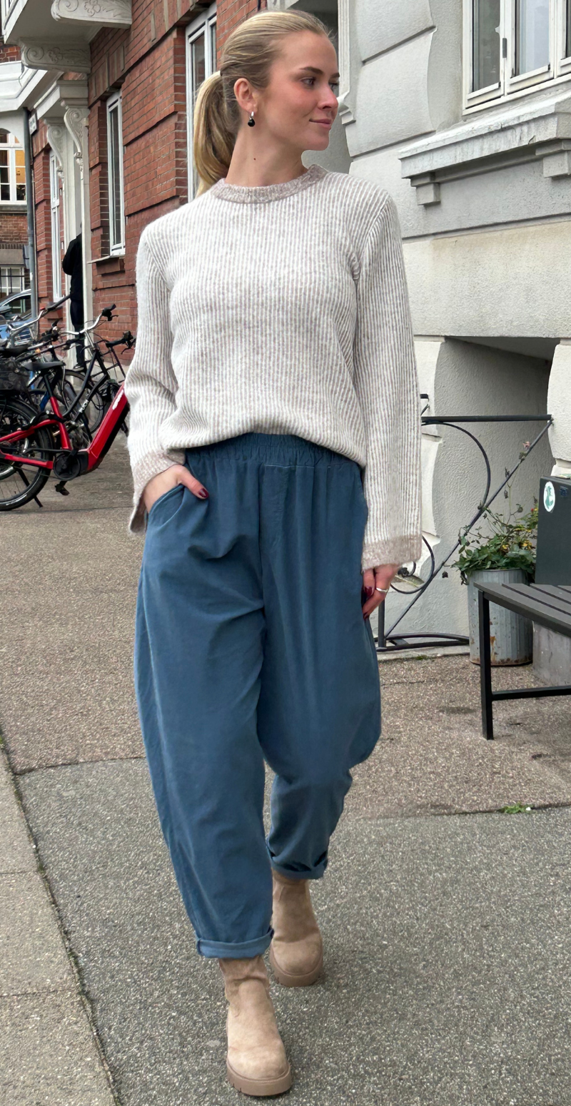 Erin fløjlsbukser med lommer og elastik i taljen jeans LikeLondon