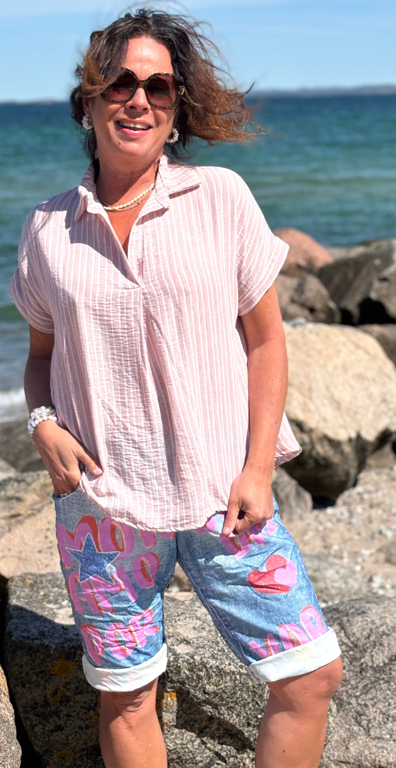 Serine bluse med striber og skjortekrave rosa LikeLondon