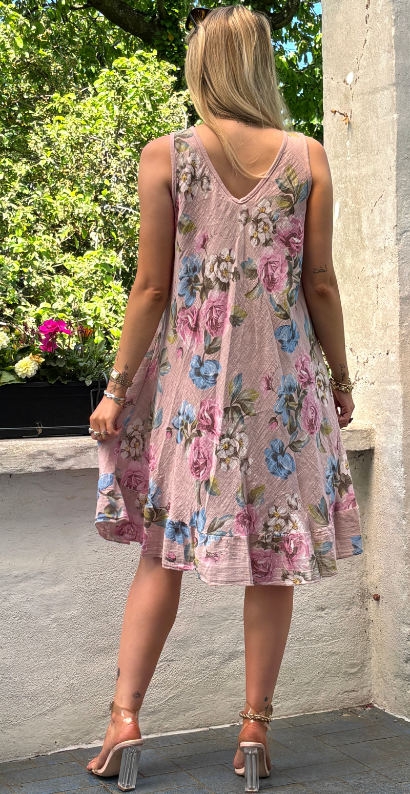 Iben kjole med blomsterprint og peplum rosa LikeLondon