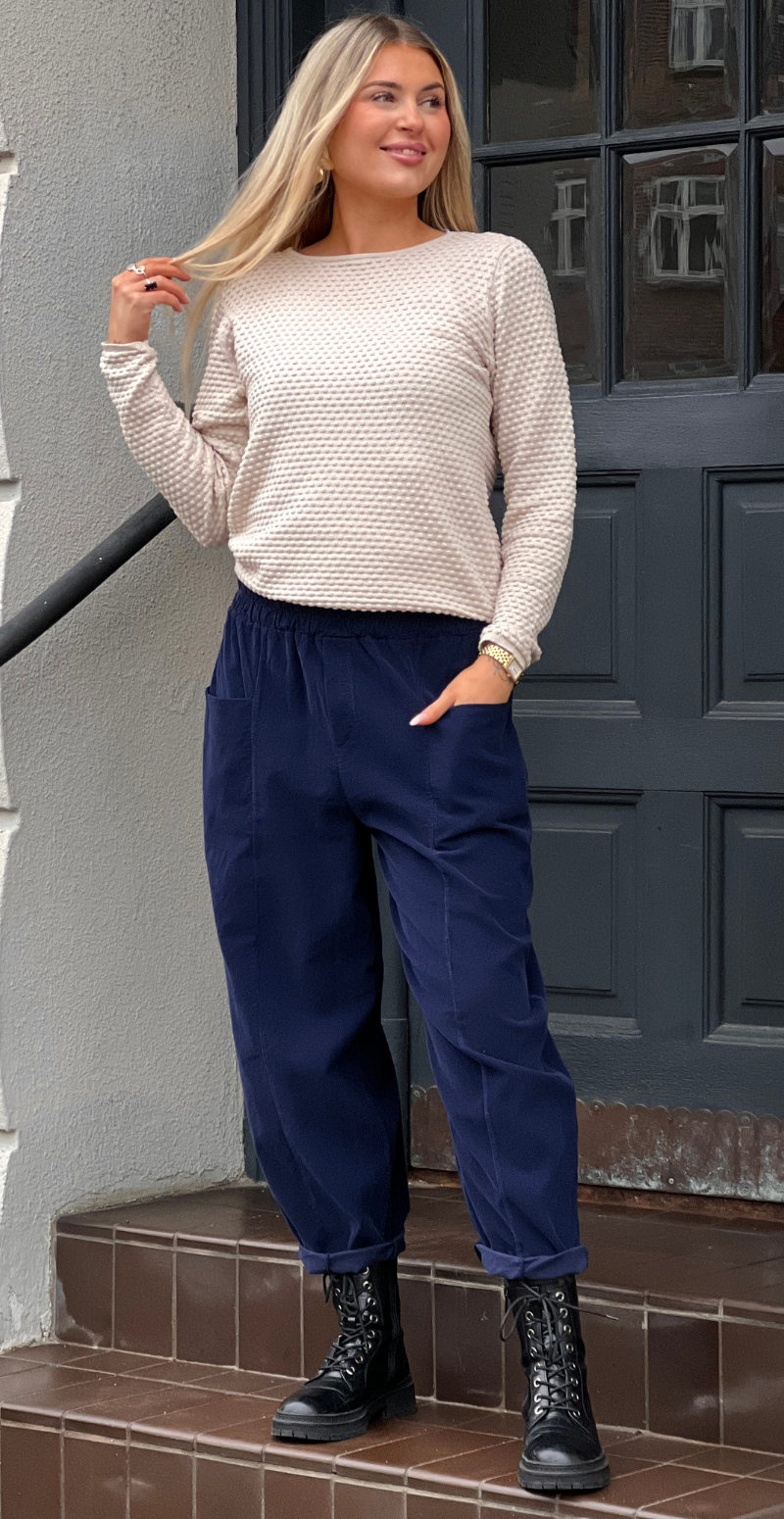 Nella fløjlsbukser med lommer foran og elastik i taljen navy LikeLondon