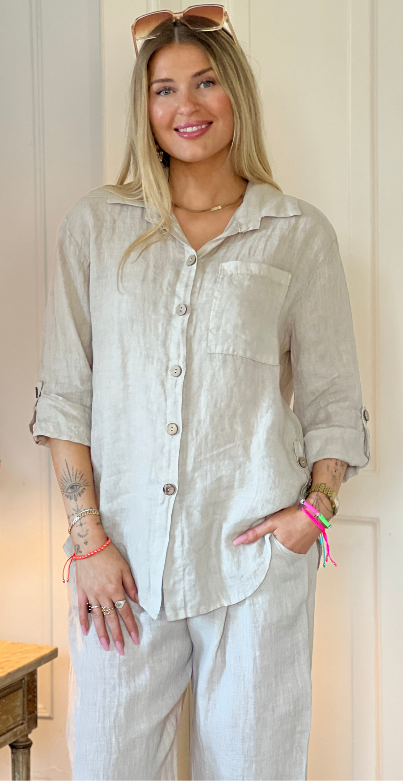 Bicca hørskjorte med brystlomme og pynteknapper beige LikeLondon