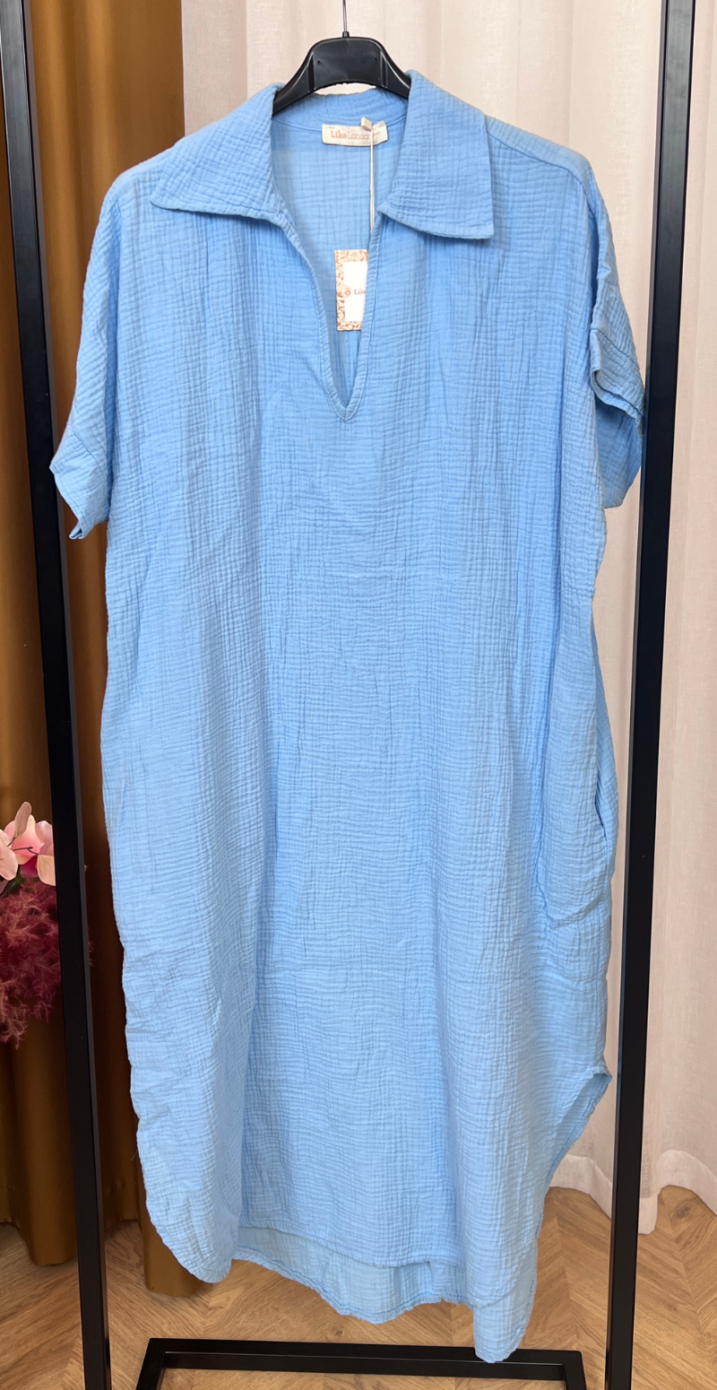 Dagmar kjole i musselin celeste LikeLondon