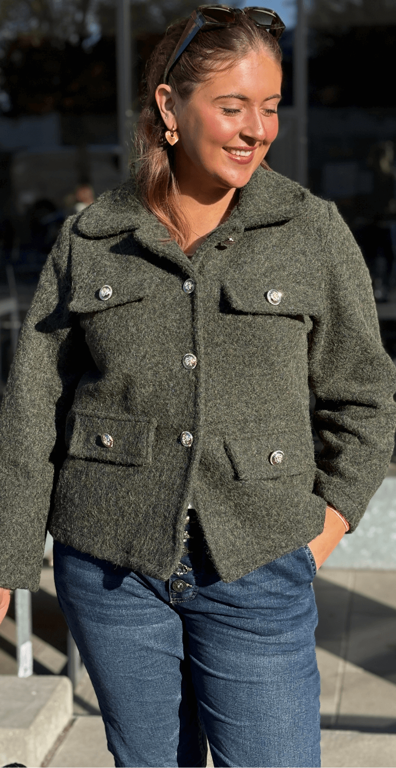 Anastacia klassisk jakke med pynteknapper military LikeLondon