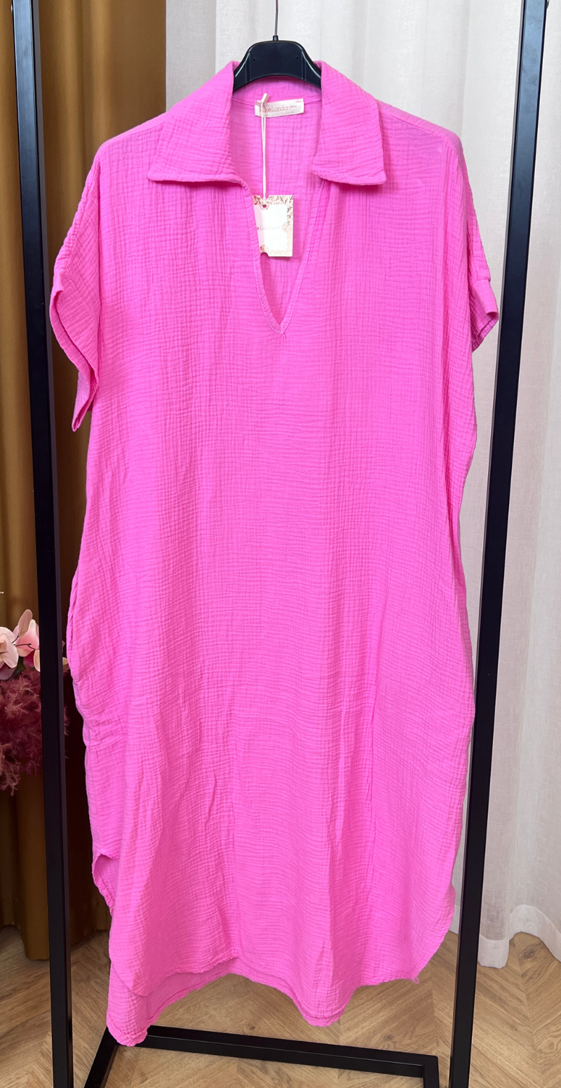 Dagmar kjole i musselin fuxia LikeLondon