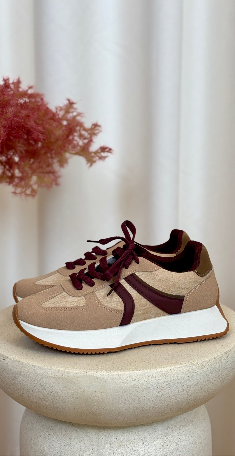 Sneakers med høj sål wine LikeLondon