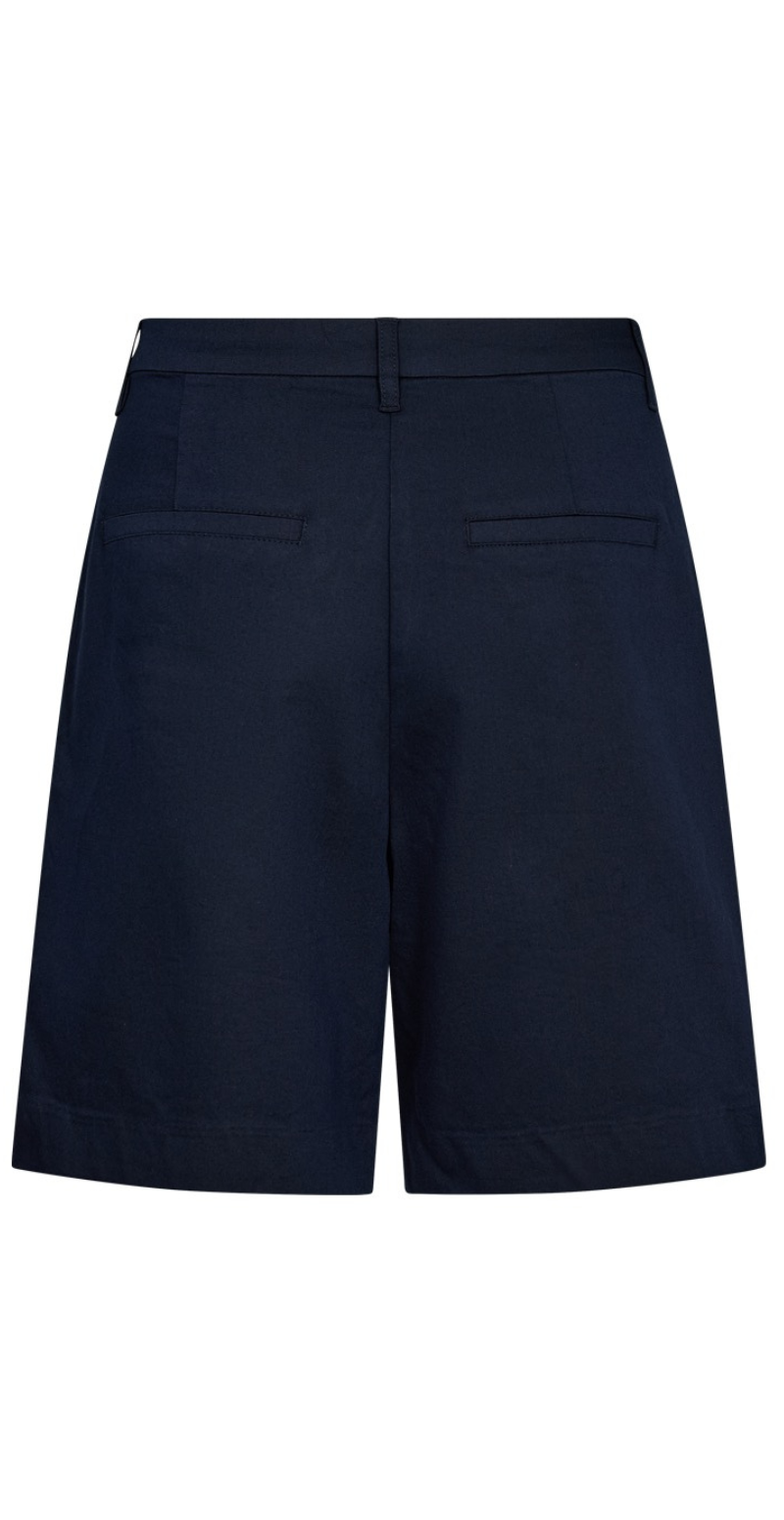 Haye shorts med læg navy blazer Freequent