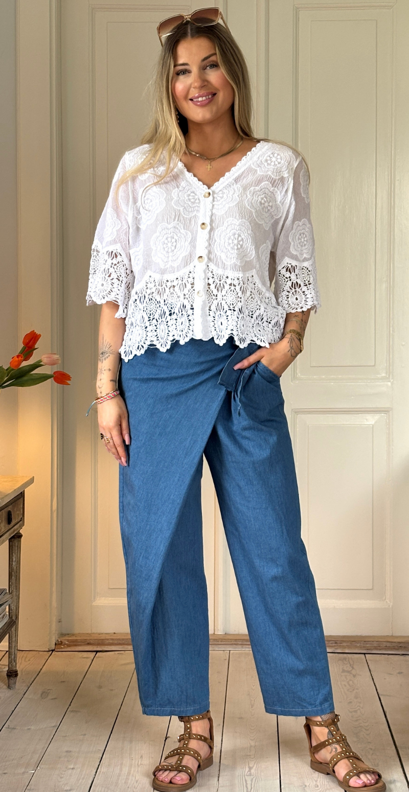 Polly denimbukser med slå-om effekt medium jeans LikeLondon