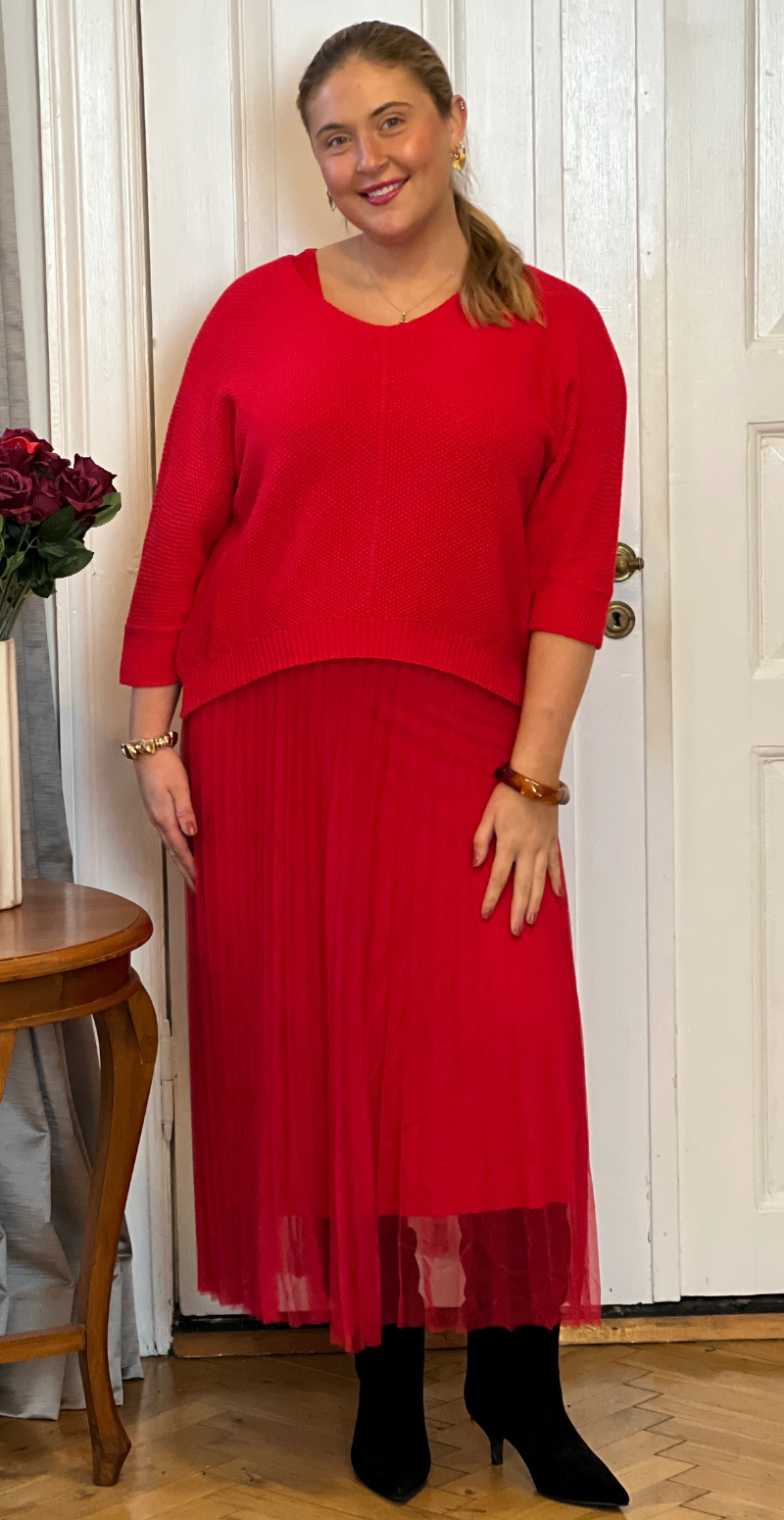 Joleen sæt med kjole og strik rød LikeLondon
