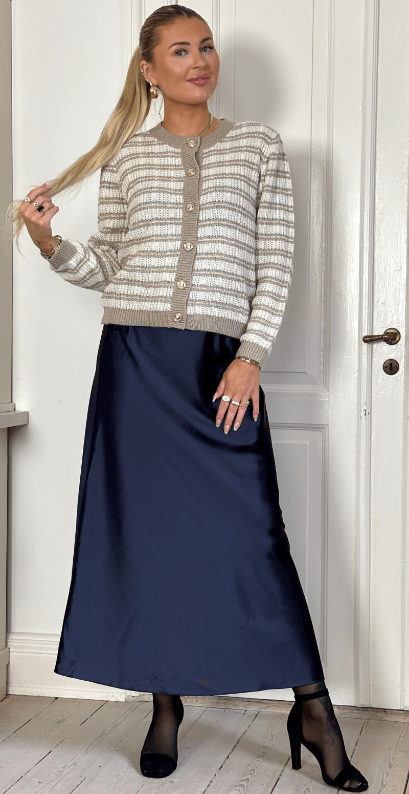 Cissi satin nederdel navy LikeLondon