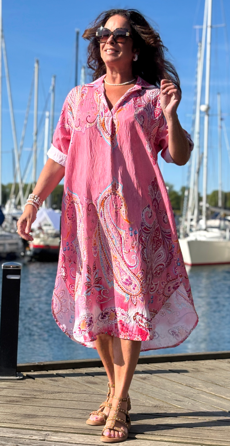 Nataline kjole med krave og paisley pink LikeLondon