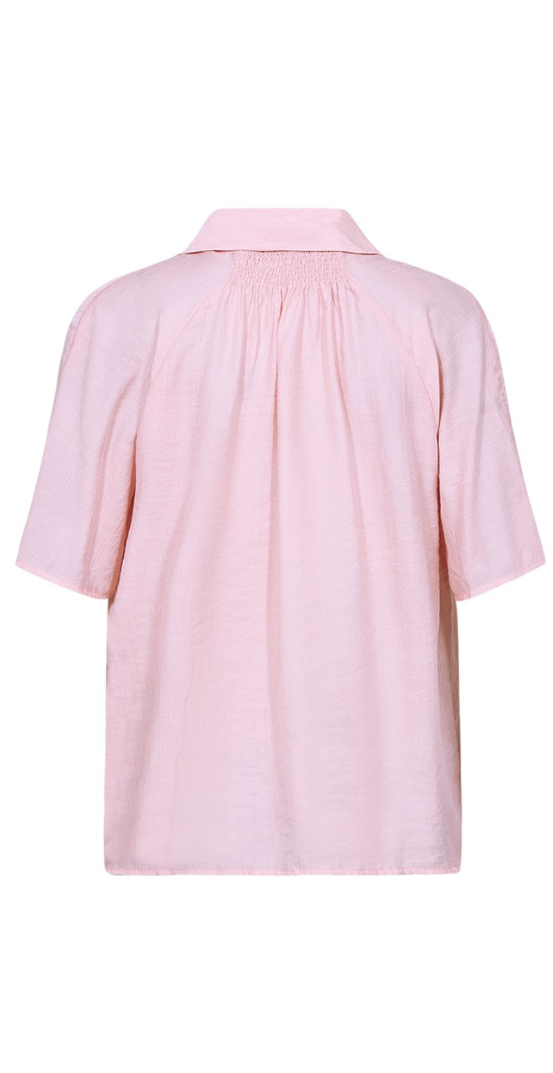 Cello gennemknappet bluse med struktur ballerina Freequent