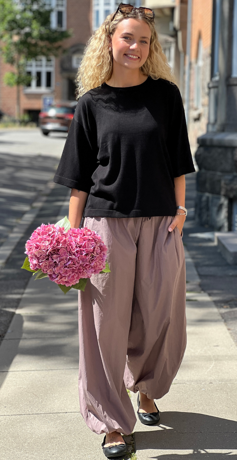 Conny pullover med 3/4 ærmer black Freequent