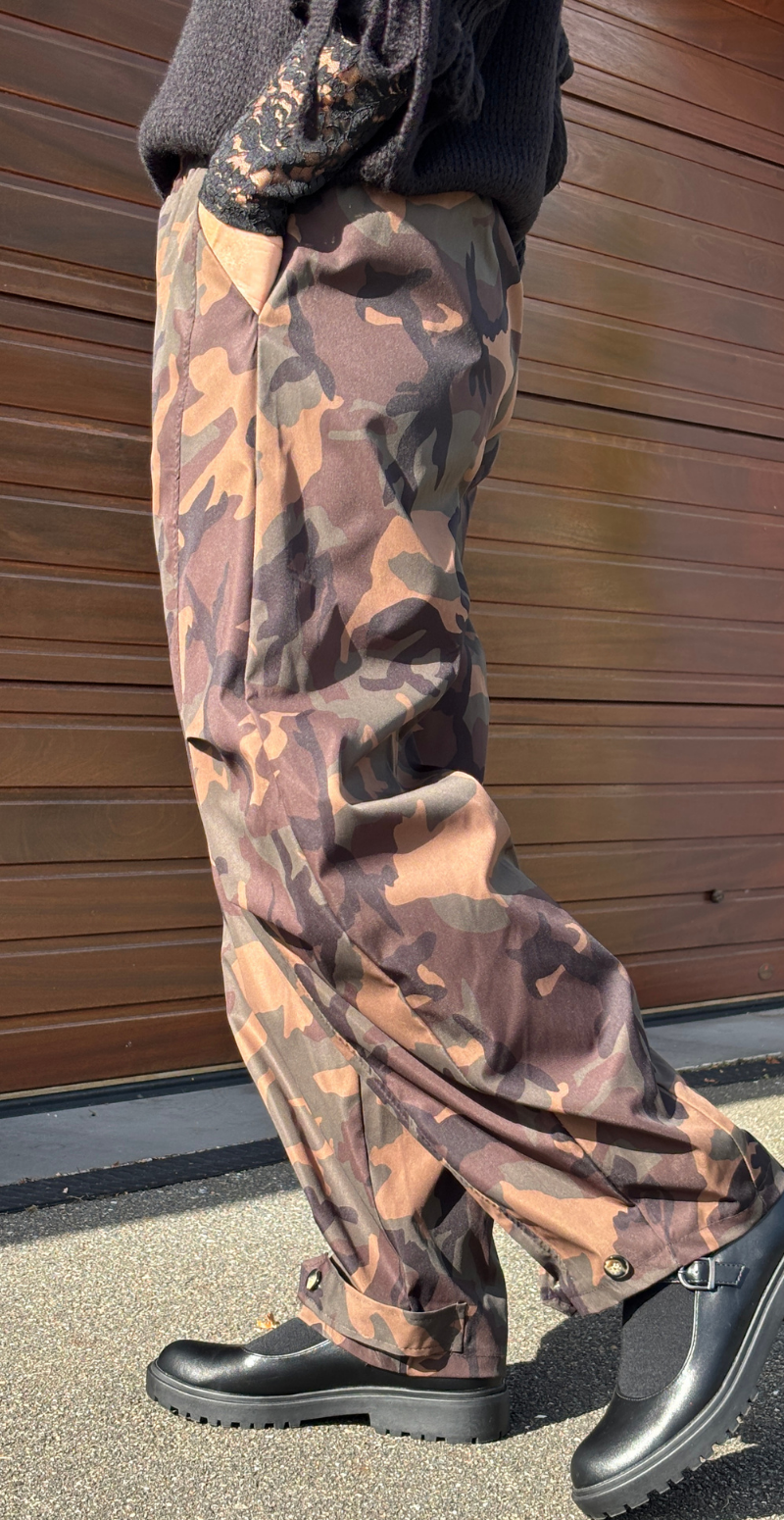 Manja cargo bukser med camouflage og elastikkant camouflage LikeLondon