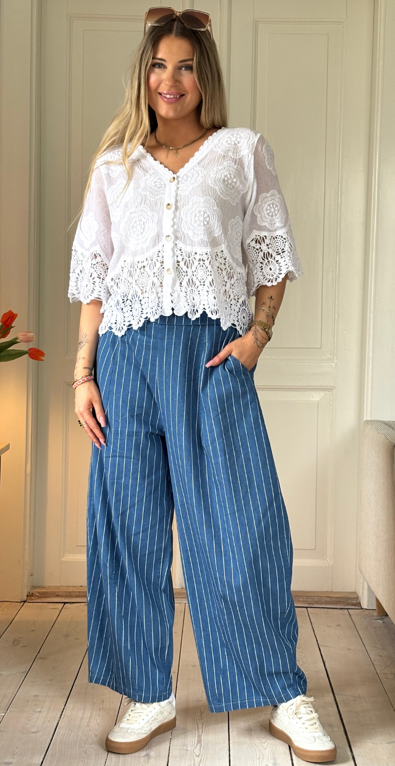 Nika denimbukser med nålestriber medium jeans LikeLondon