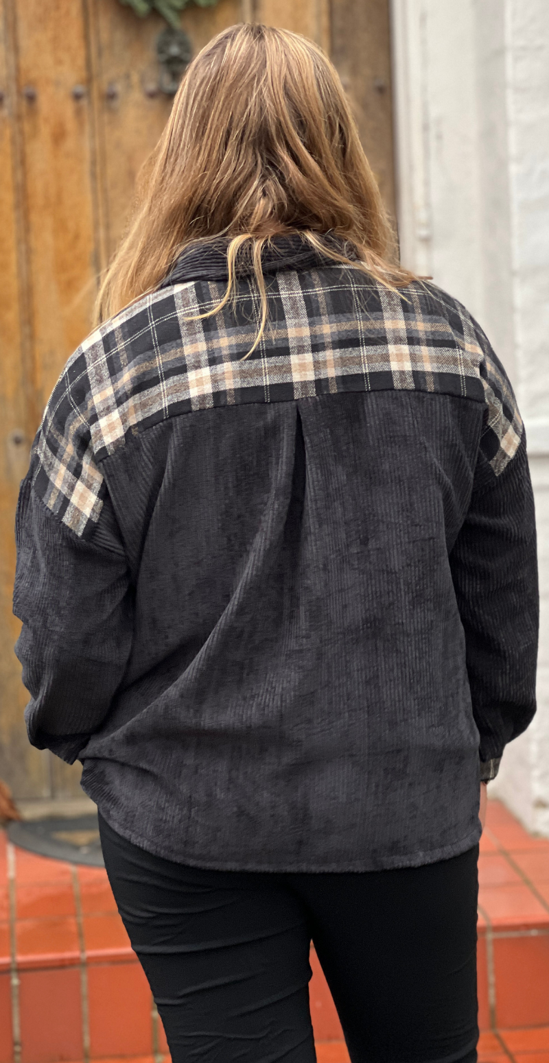 Bolette skjorte i fløjl med ternet detaljer sort LikeLondon