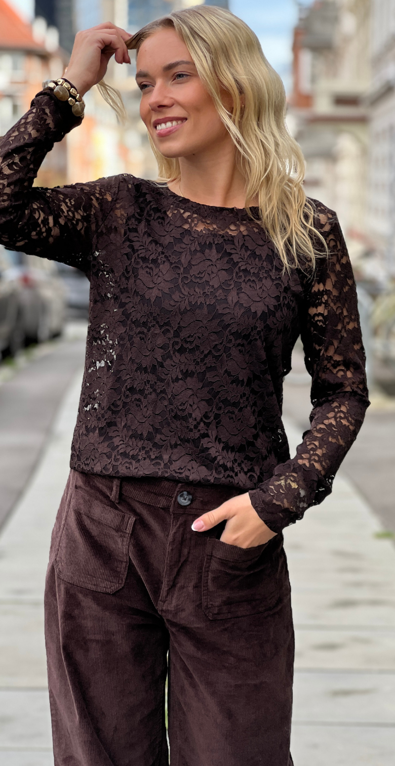 Saldo langærmet bluse med blonder mole Freequent