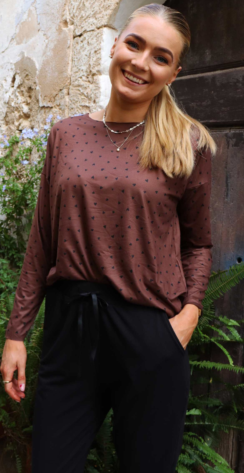 Alma bluse med hjerter brown black heart Liberté