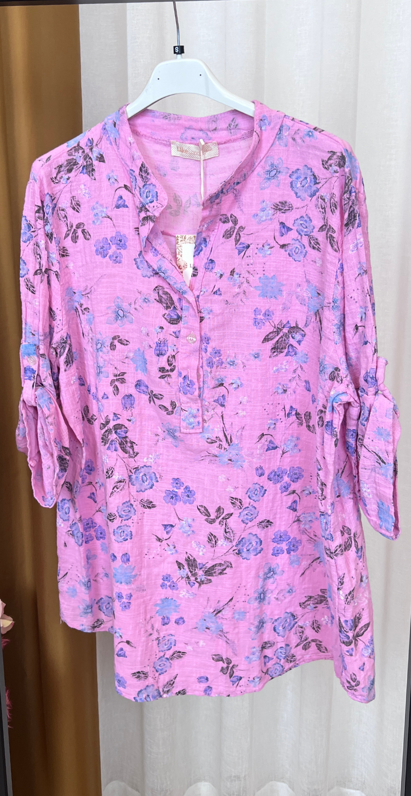Ellette bluse med småt blomsterprint baby rosa LikeLondon