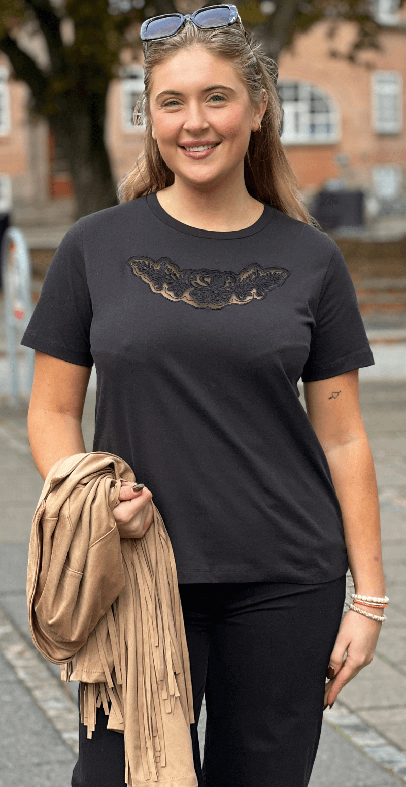 Sena t-shirt sort