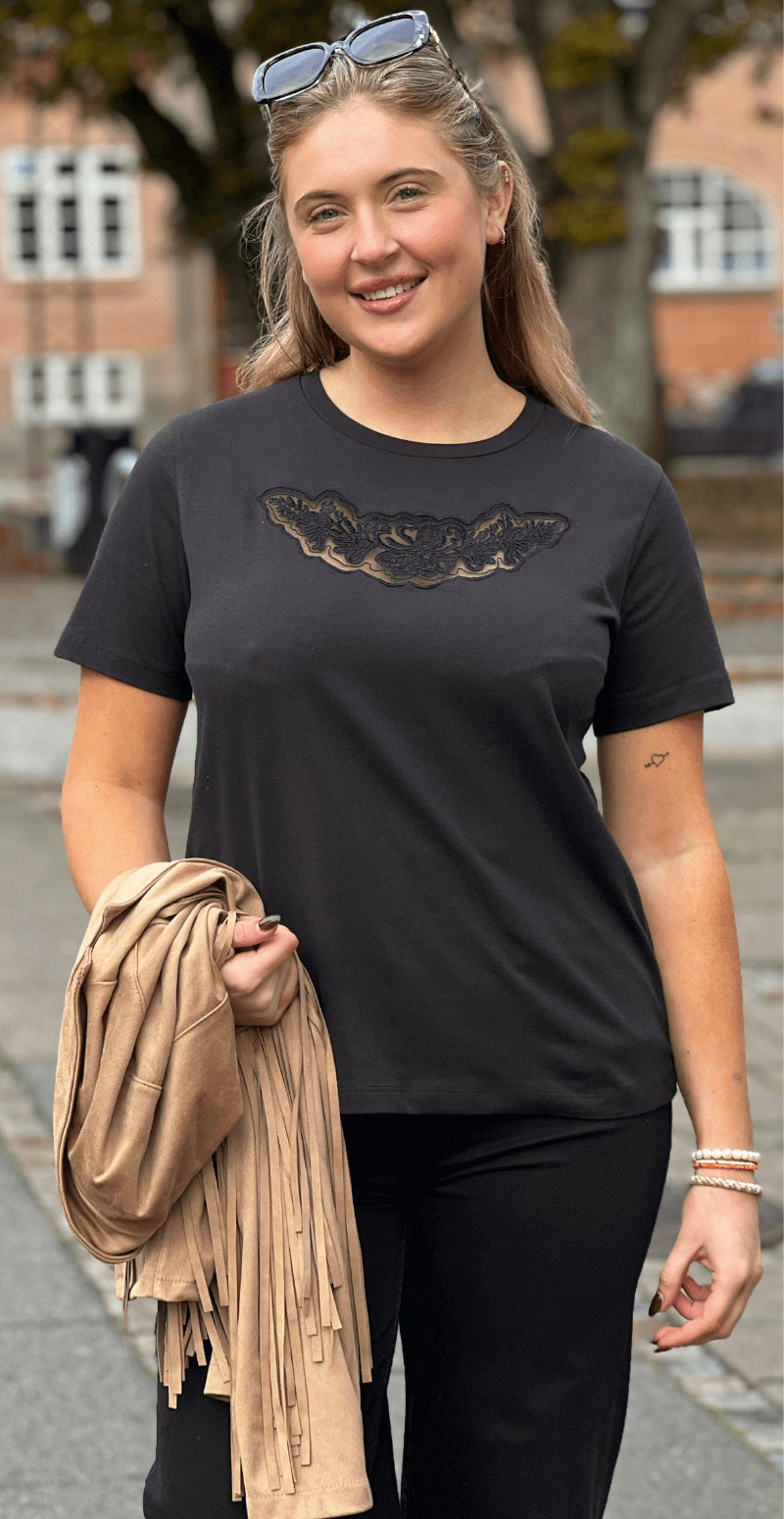 Sena t-shirt sort