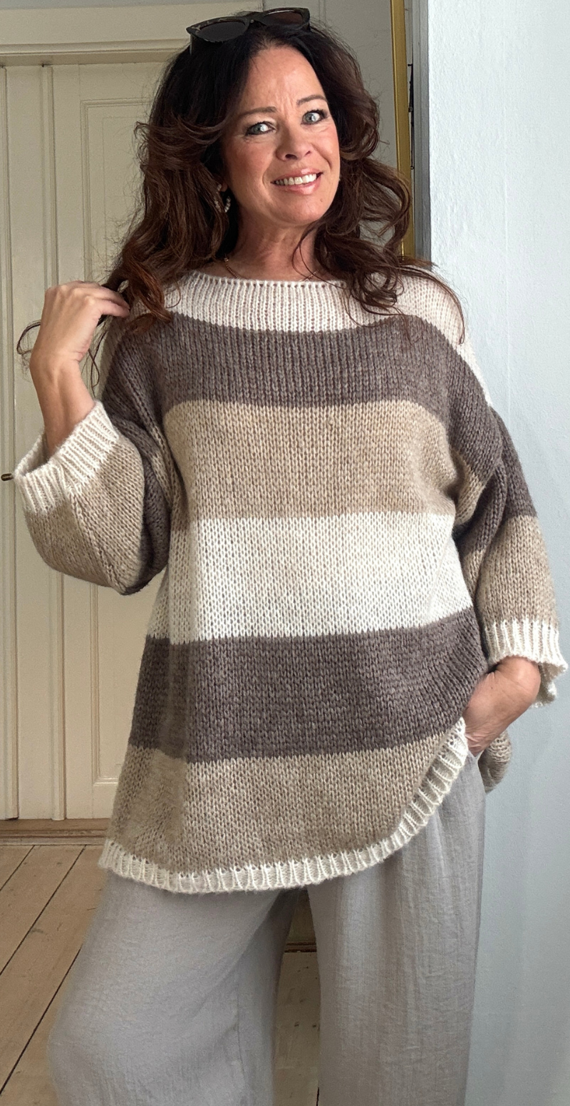 Manon strik med brede striber beige LikeLondon