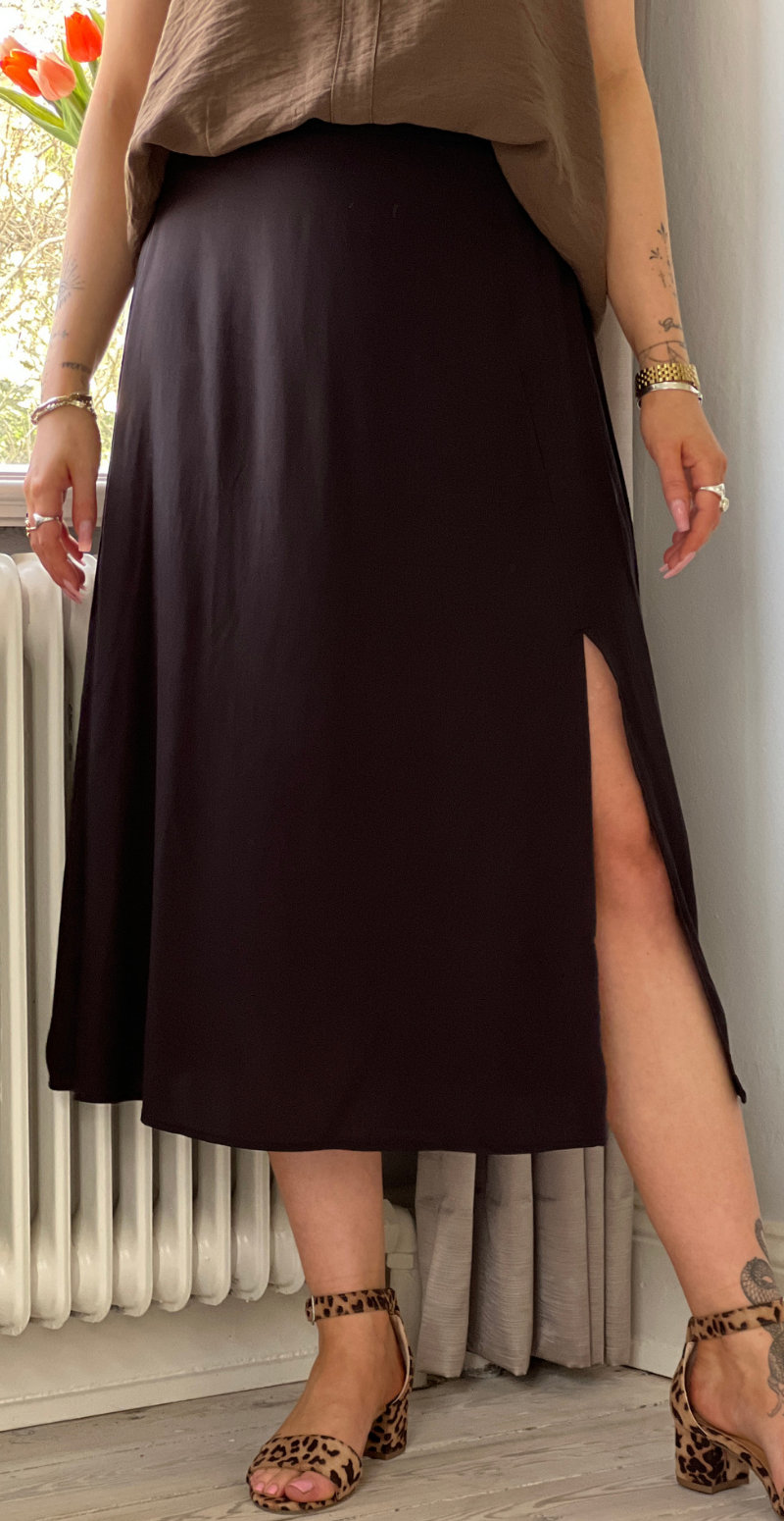 Joella midi skirt med slids meteorite B.young