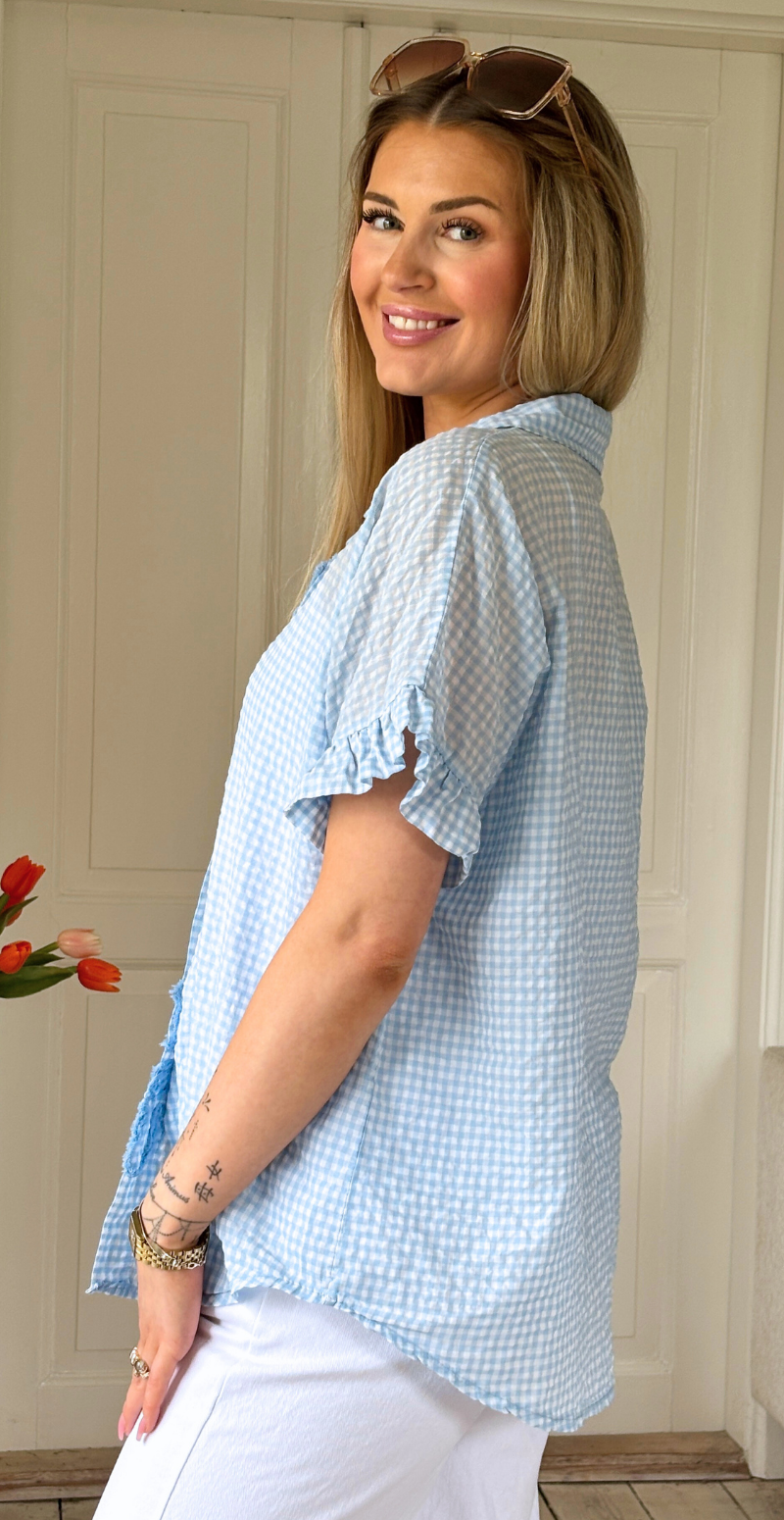 Isla skjorte med tern og kort flæseærme sky LikeLondon