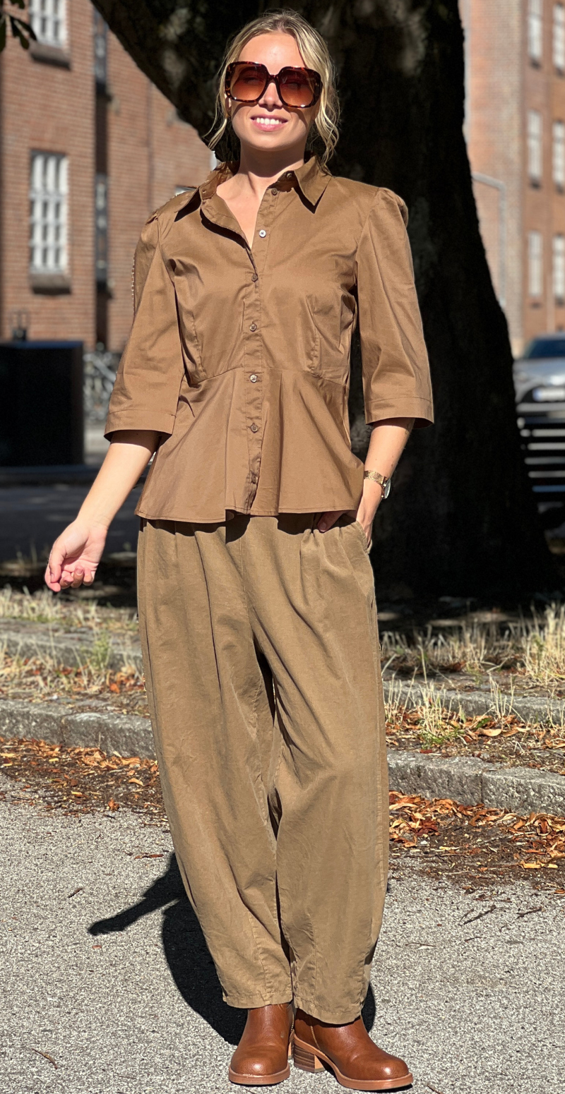 Issali bluse med peplum og 3/4 ærmer sepia B.young