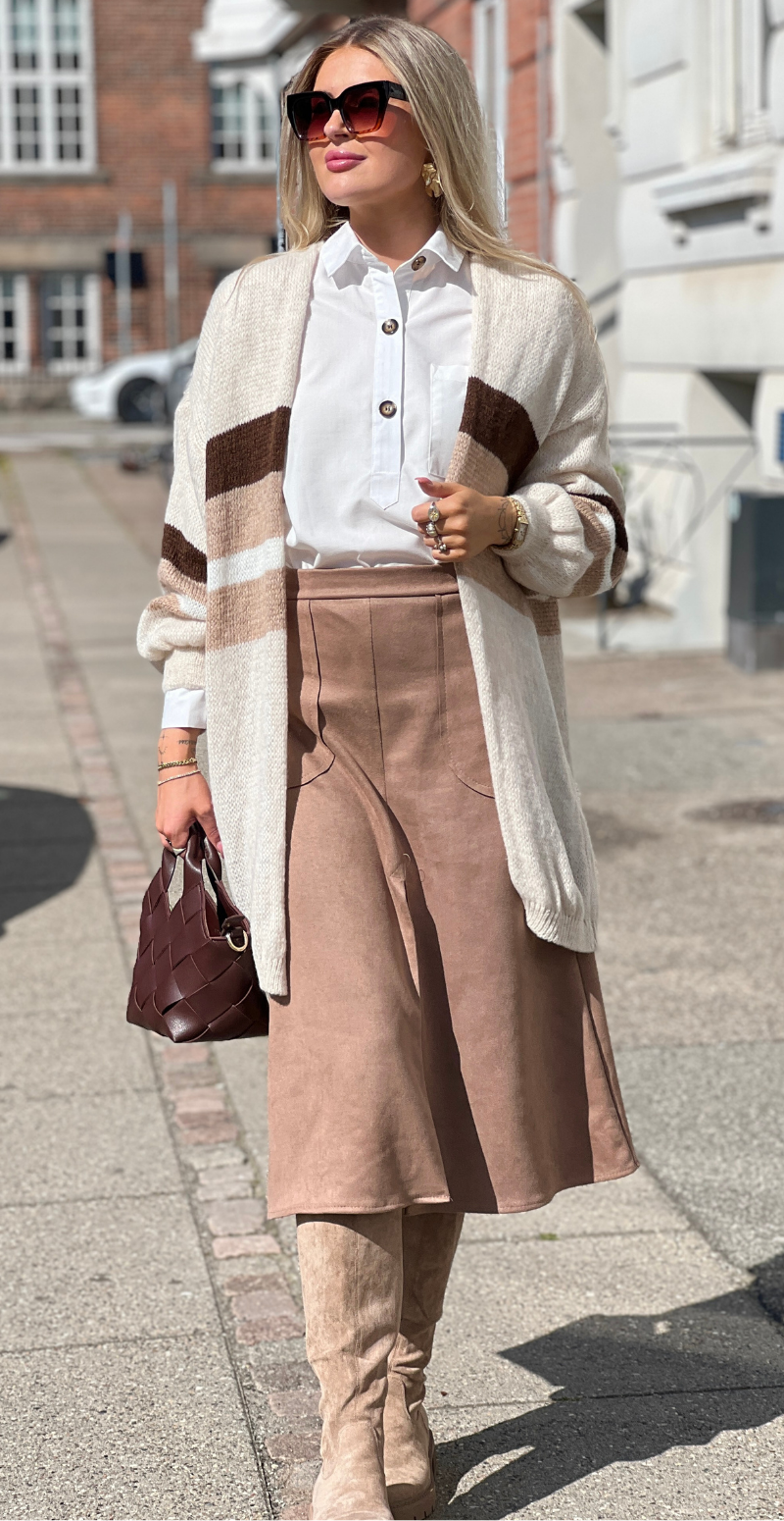 Regitze cardigan med striber beige LikeLondon