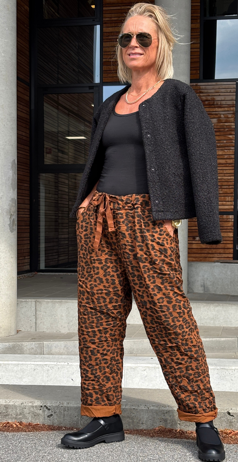 Spige leopard buks cognac Likelondon