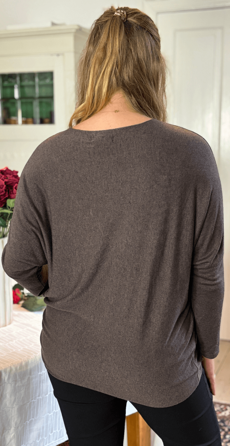 Madelene bluse med paillet hjerter brun LikeLondon