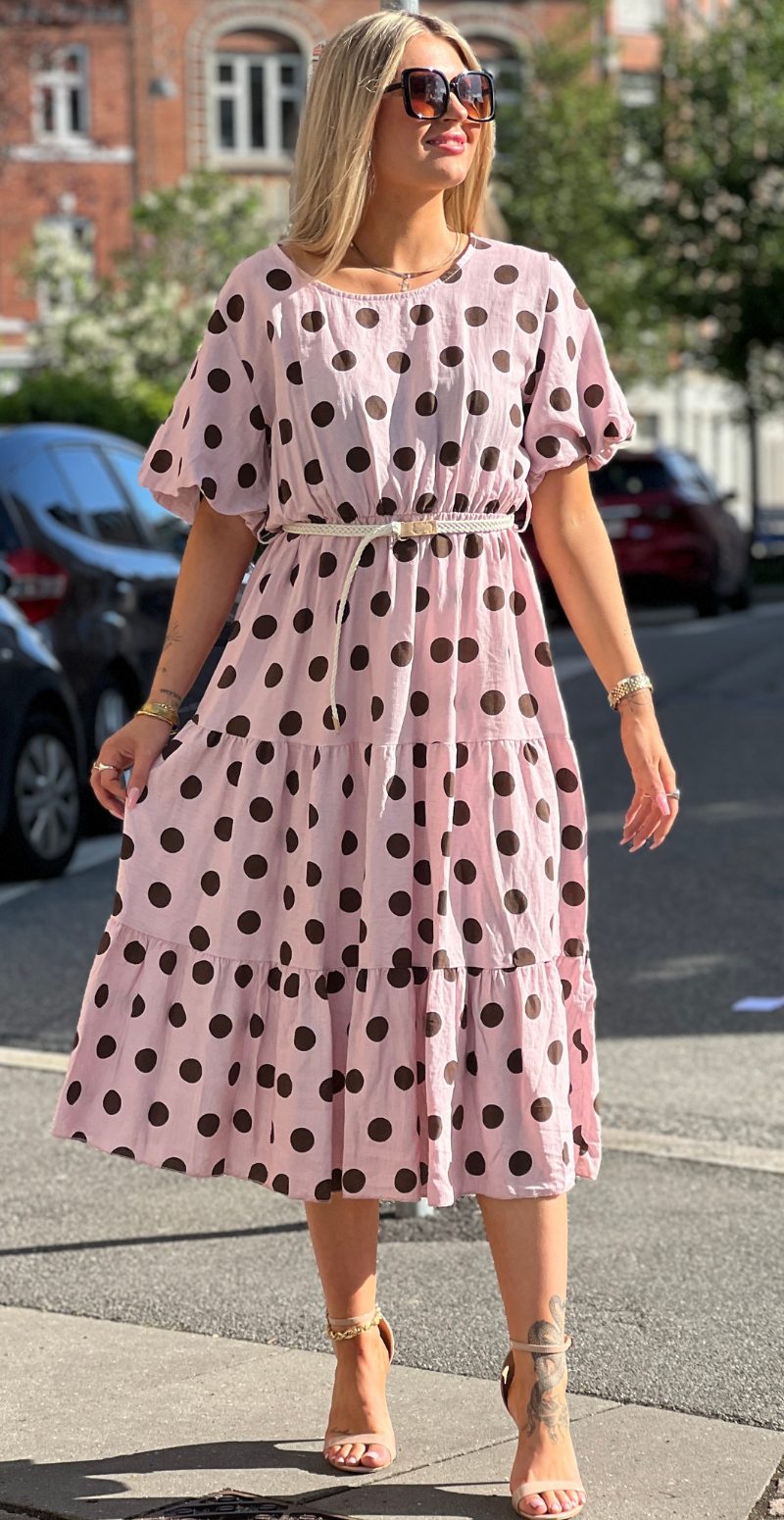 Elly kjole med dots og peplum rosa LikeLondon
