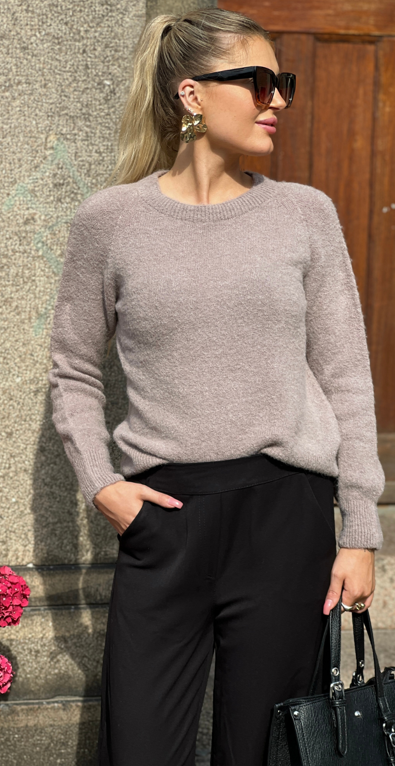 Antonia strikbluse med alpakauld og rund hals fango LikeLondon