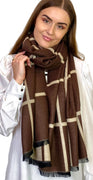 Tørklæde med store tern brun LikeLondon
