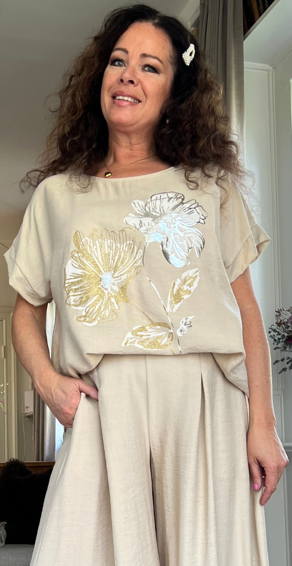 Bluse med blomsterprint beige