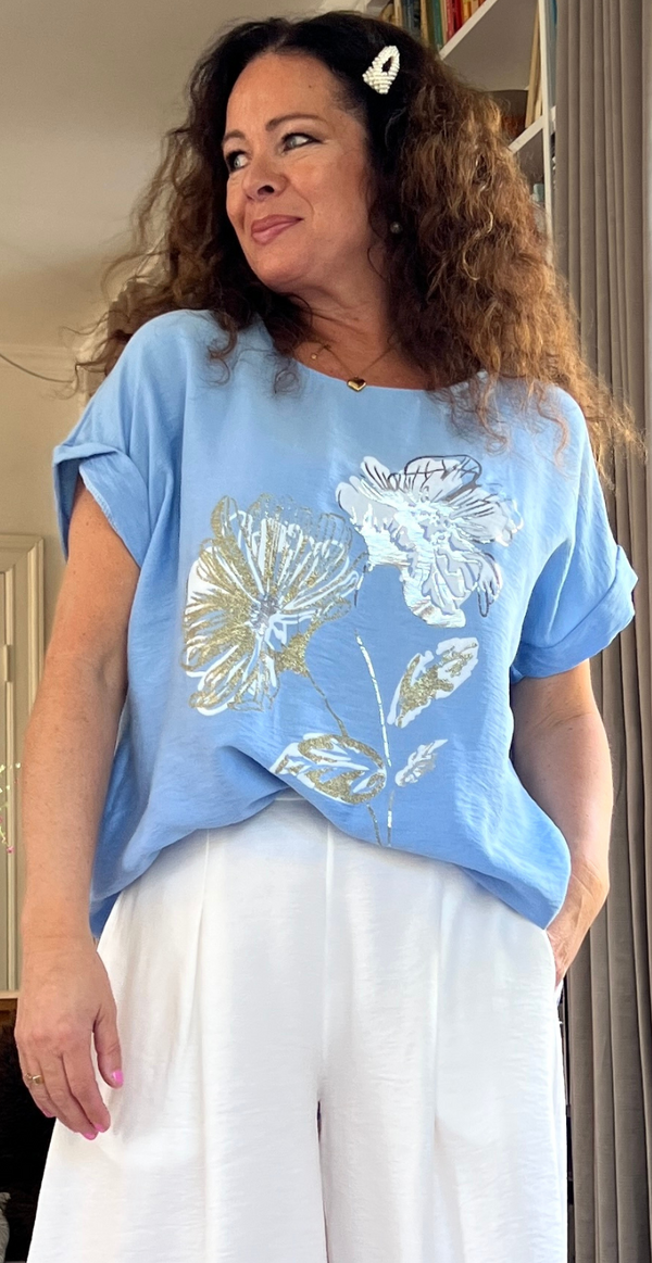 Bluse med blomsterprint lysblå