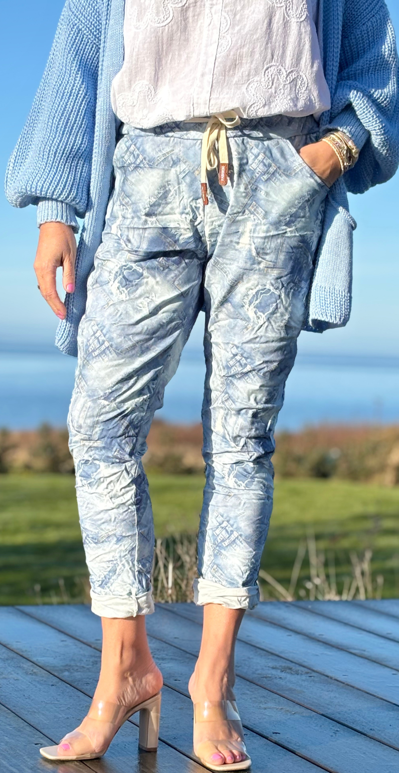 Wendy bukser med jeans print, bindebånd i taljen og skrålommer