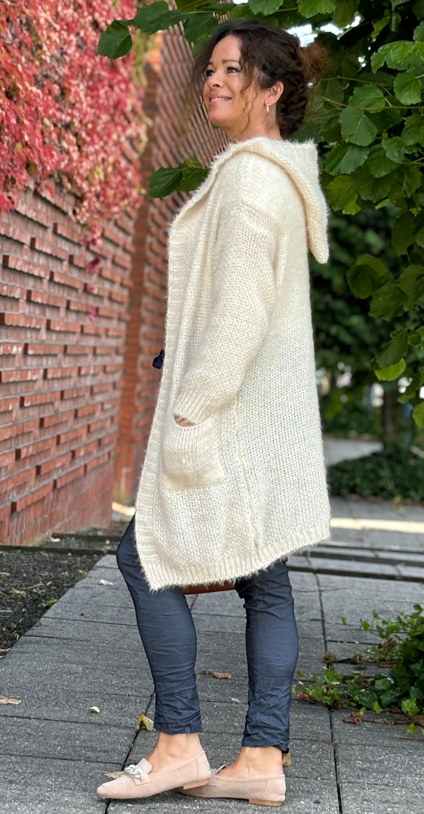 Lexa strik cardigan med hætte creme Likelondon