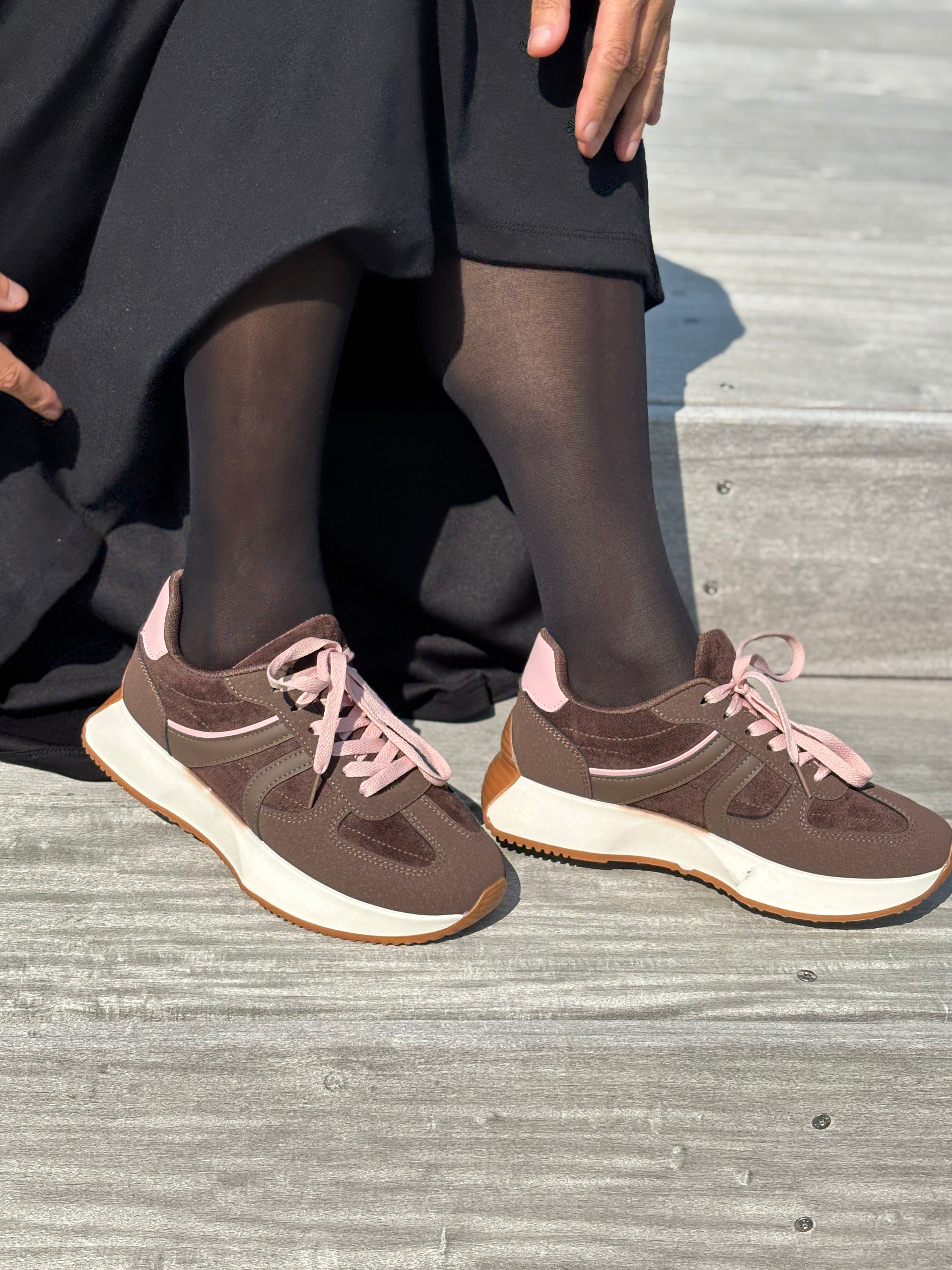 Sneakers med høj sål brown LikeLondon