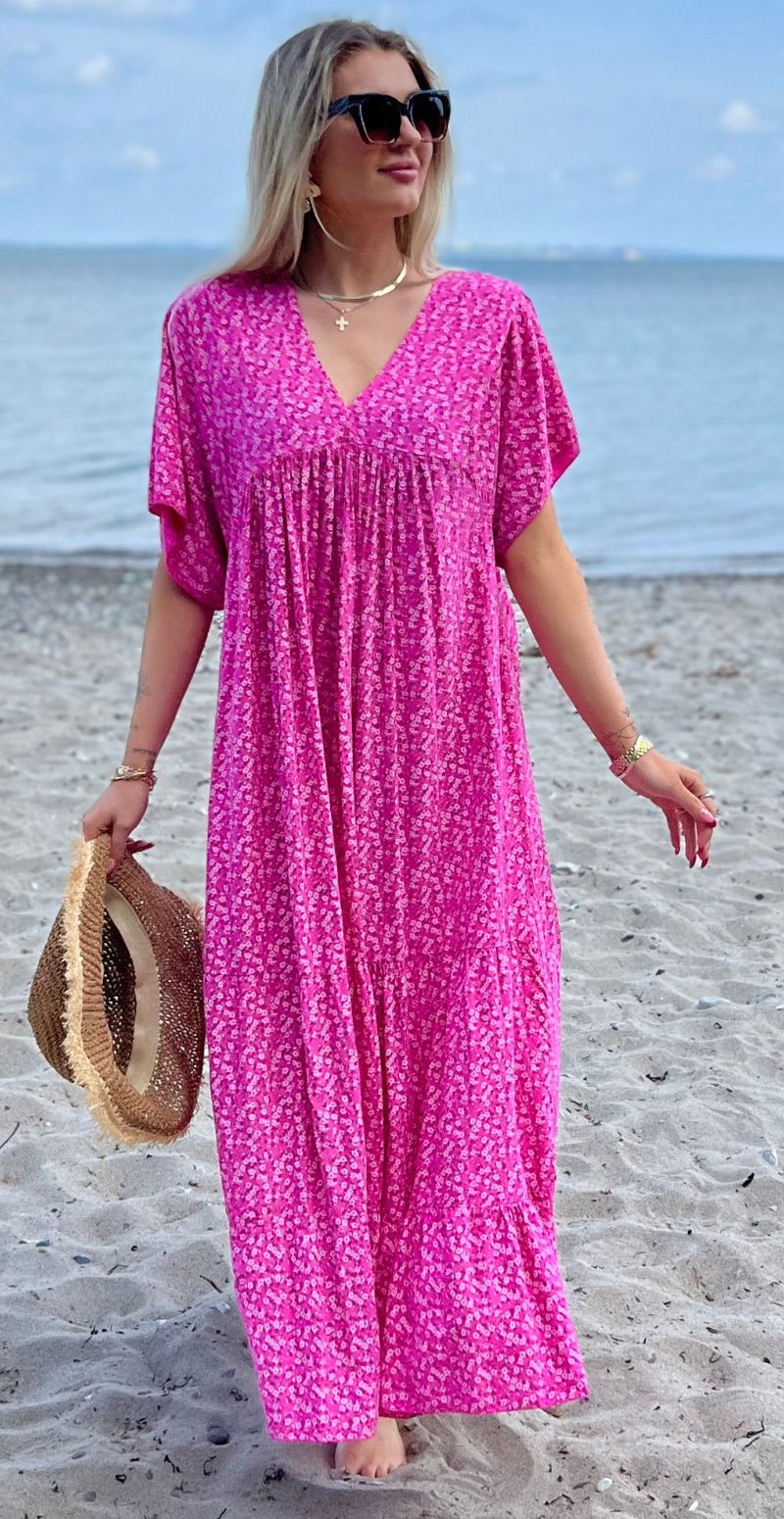 shop maxi kjole med blomsterprint I pink fra likelondon