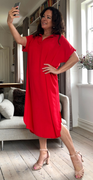 Forudbestil uge 21 - Bjørk kjole med lommer rød LikeLondon