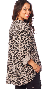 Bluse med leopard print og opsmøg mocca Likelondon