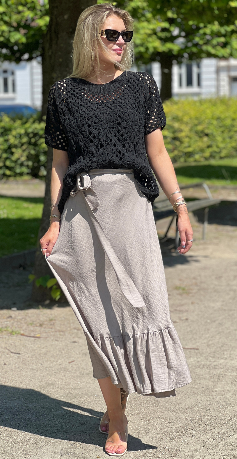Sibylle slå om nederdel med peplum og bindebånd fango LikeLondon
