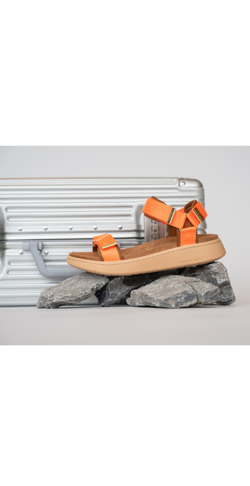 Sandal med velcro tiger